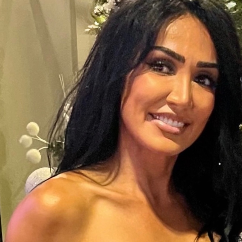 Meet your Posher, Leyla